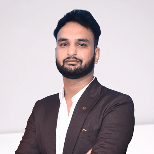 Alex Montes Aventura, FL Real Estate Agent Headshot