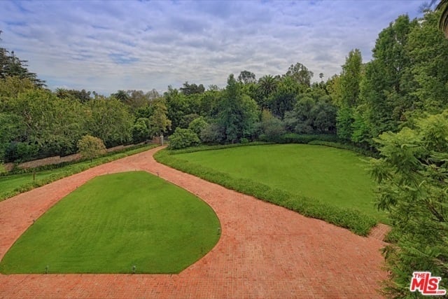 10445 Bellagio Rd