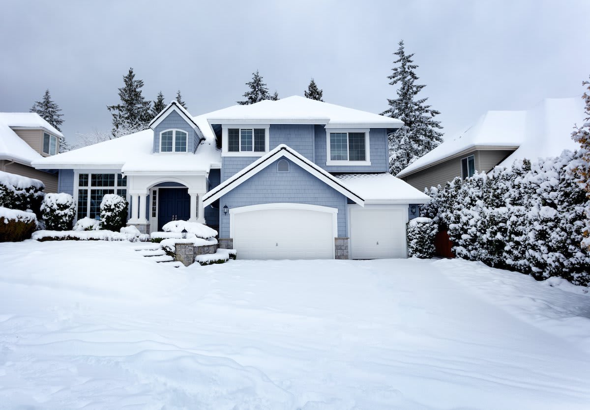 Considering a Spring Sale? Book Photos Now!