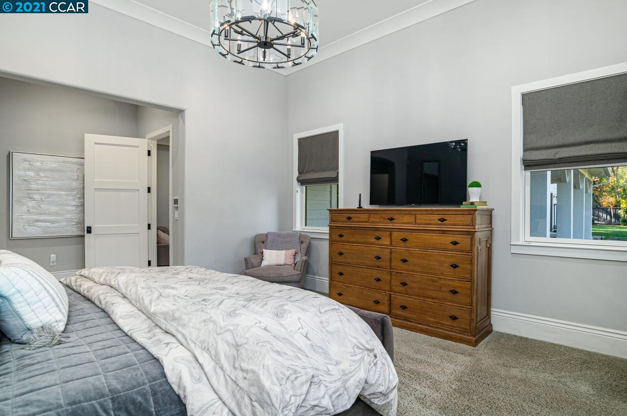 110 Camille Ct