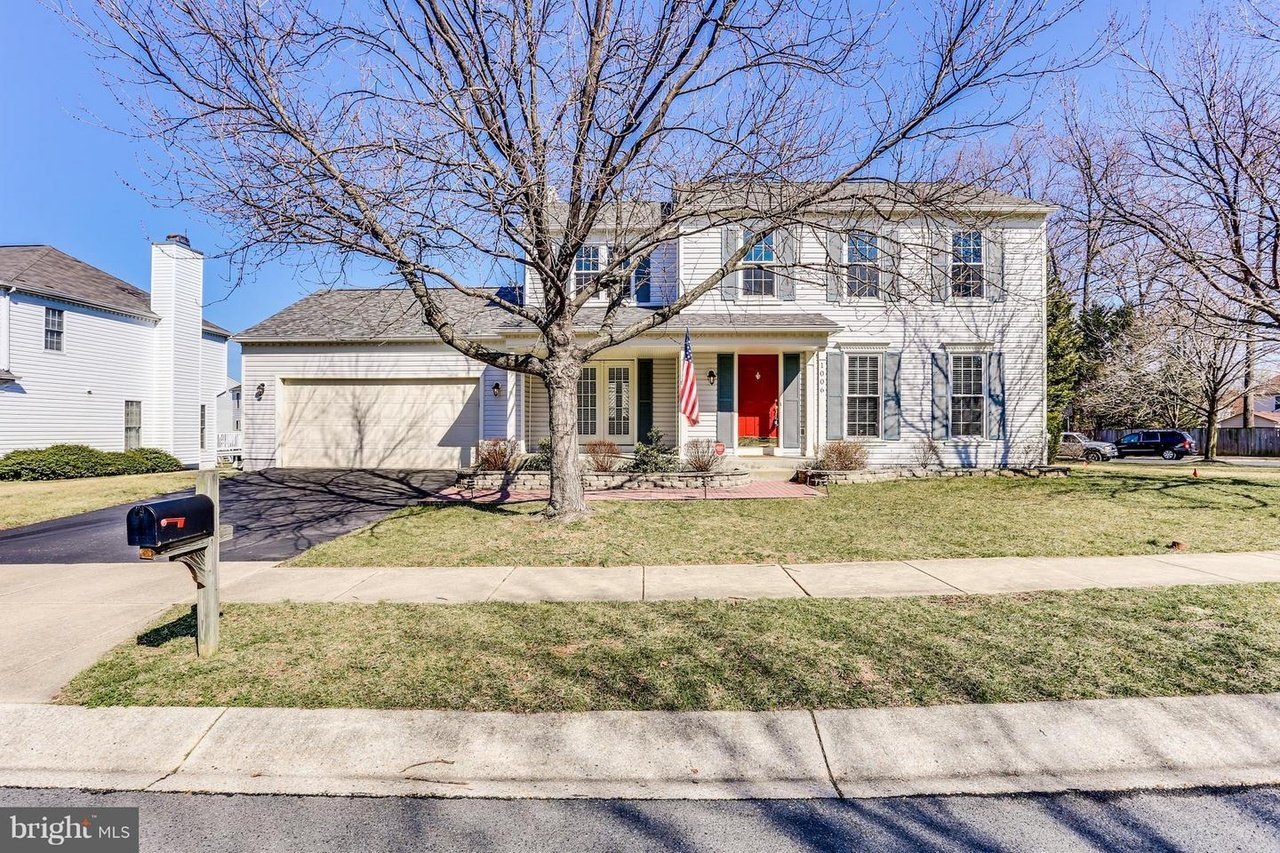 1006 Clausen Ln