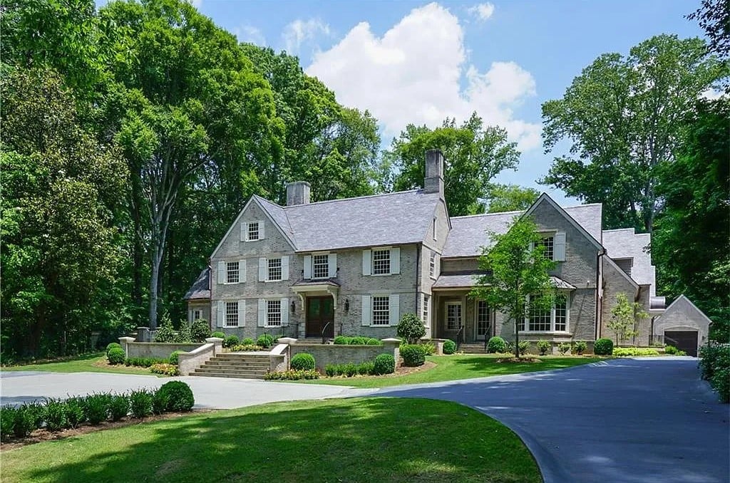 3641 Paces Valley Rd NW