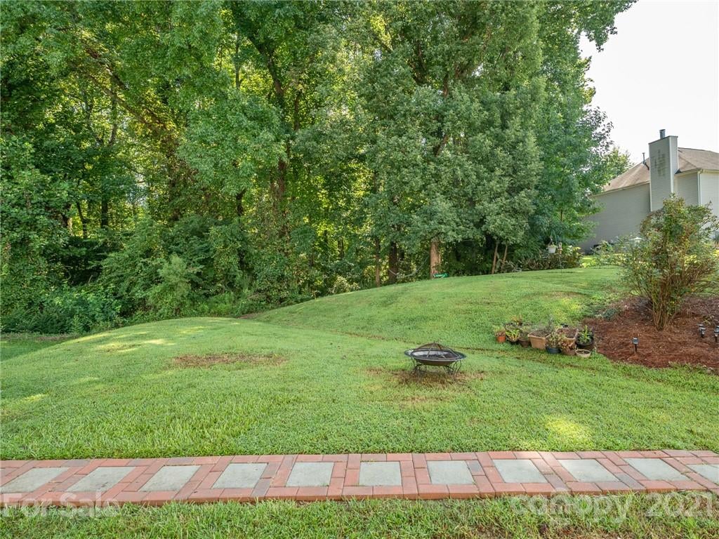 2014 Darbywine Dr