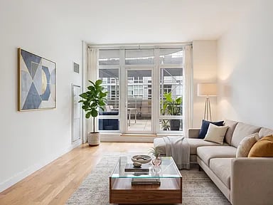 555 W 59th St