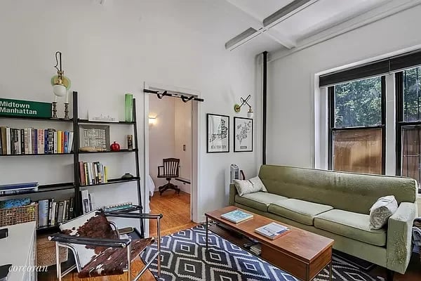 467 Pacific Street Unit: 3