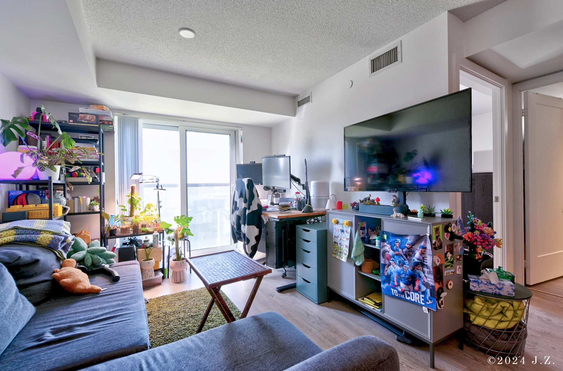 9 Mabelle Ave 517