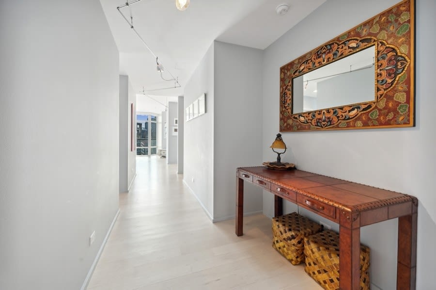 510 W Erie St #2301
