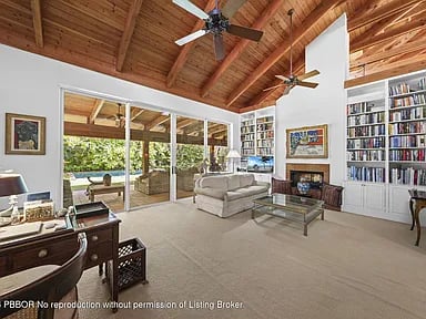 6 La Costa Way