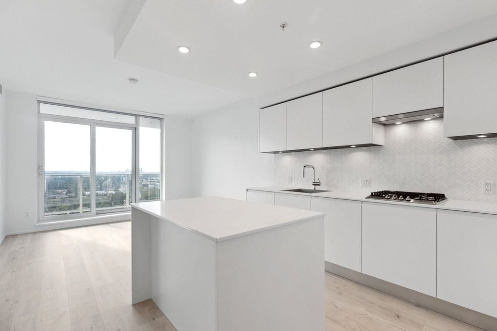 3833 Evergreen Pl, #3409