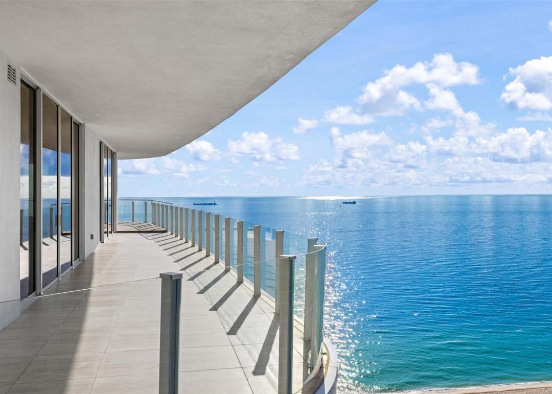 525 N Fort Lauderdale Beach Blvd #2201