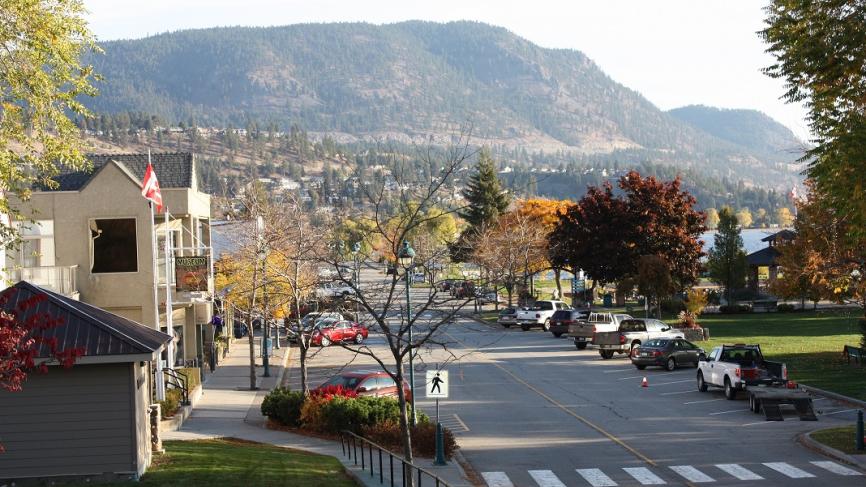 Peachland vs. Kelowna Real Estate 