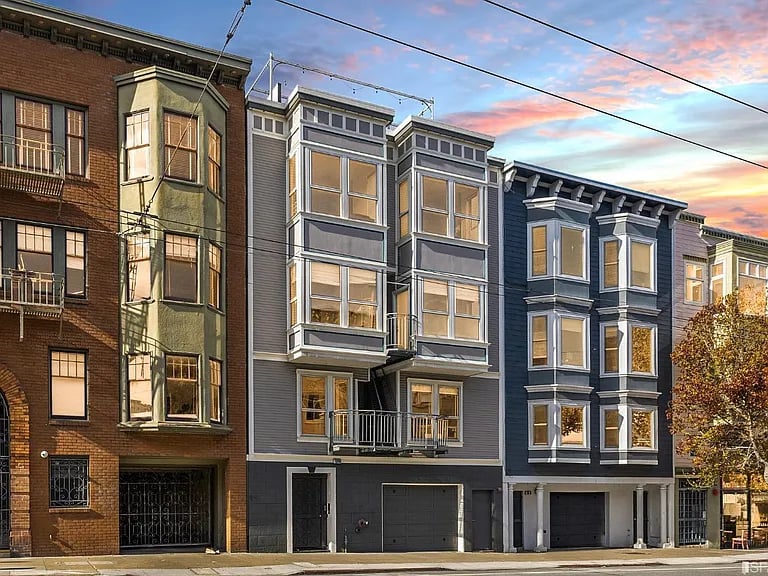 712 Haight St