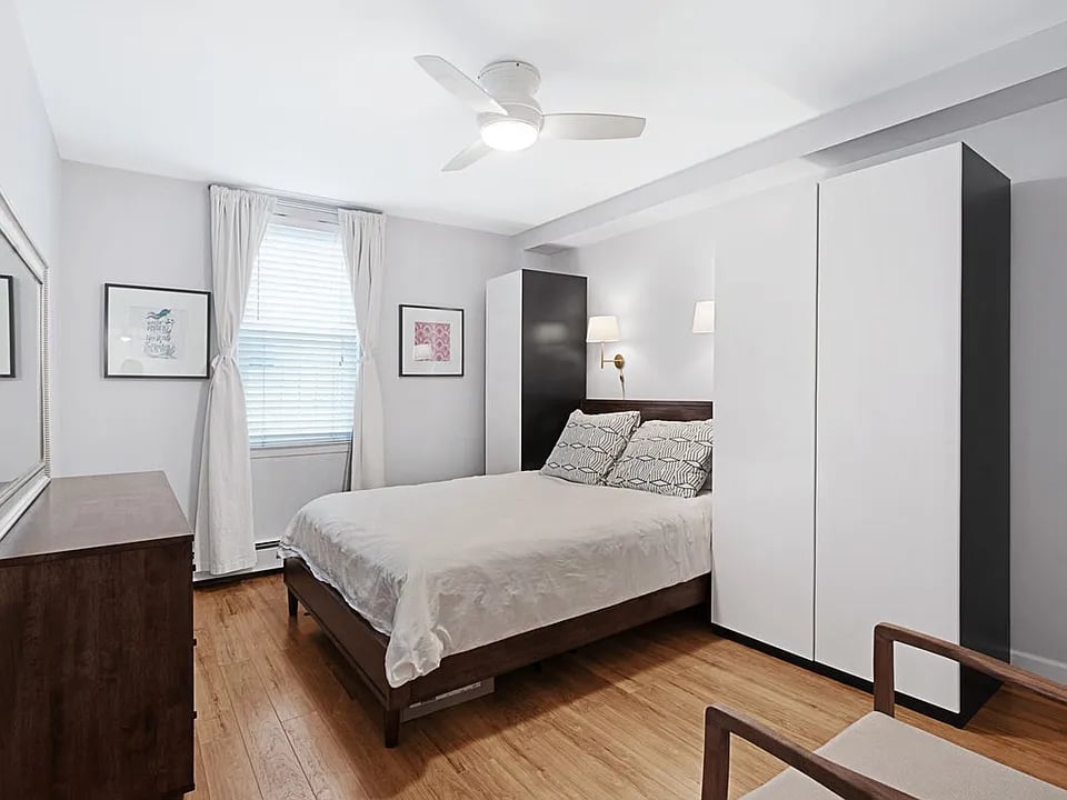 270 Columbia Street 56G