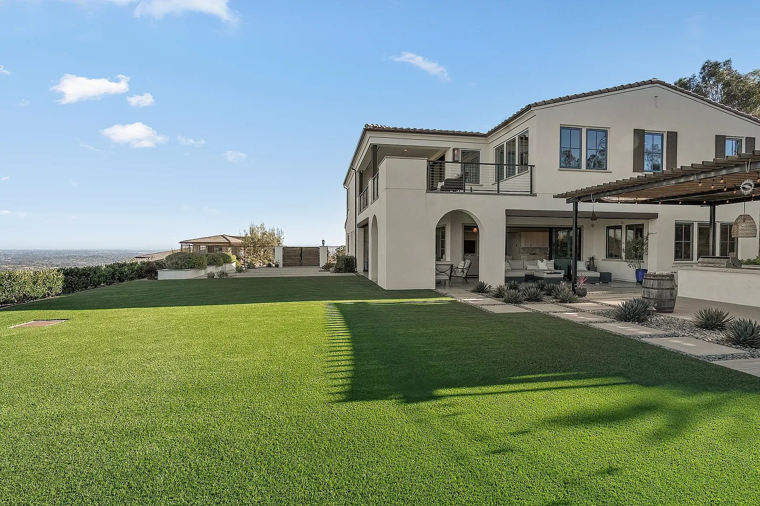 3947 Rancho Summit Dr