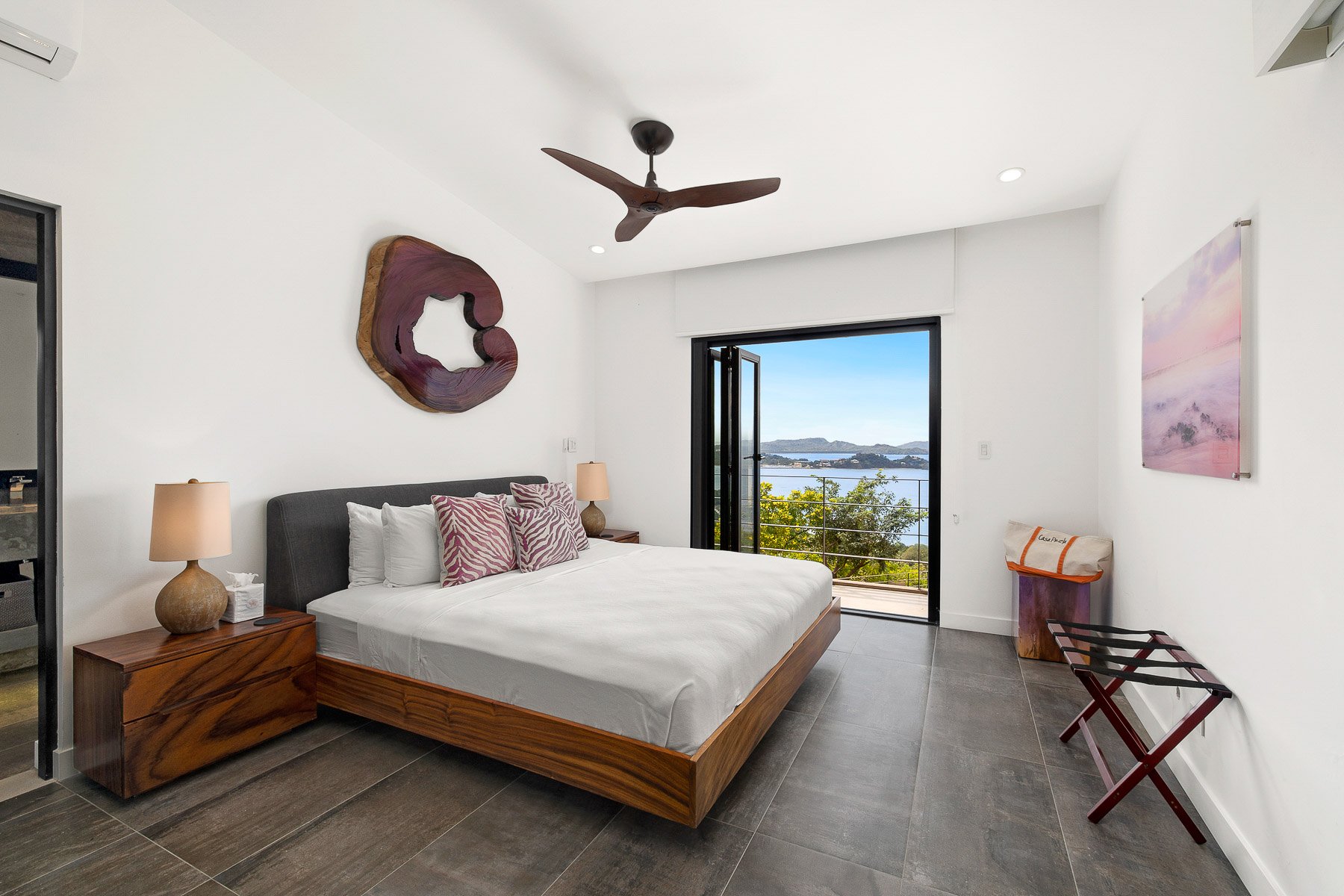 Casa Prieta Pacific Heights | A Masterpiece of Luxury and Breathtaking Ocean Views