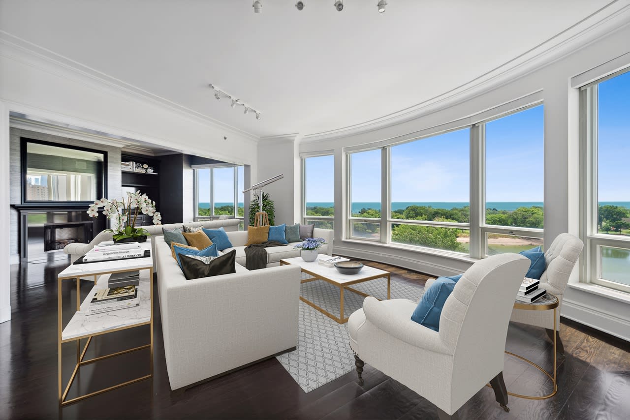 2550 N Lakeview Ave Unit S801
