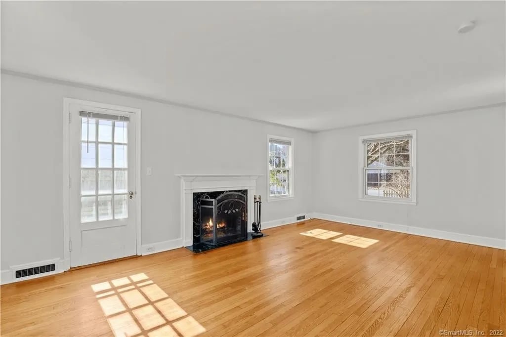537 South Pine Creek Road