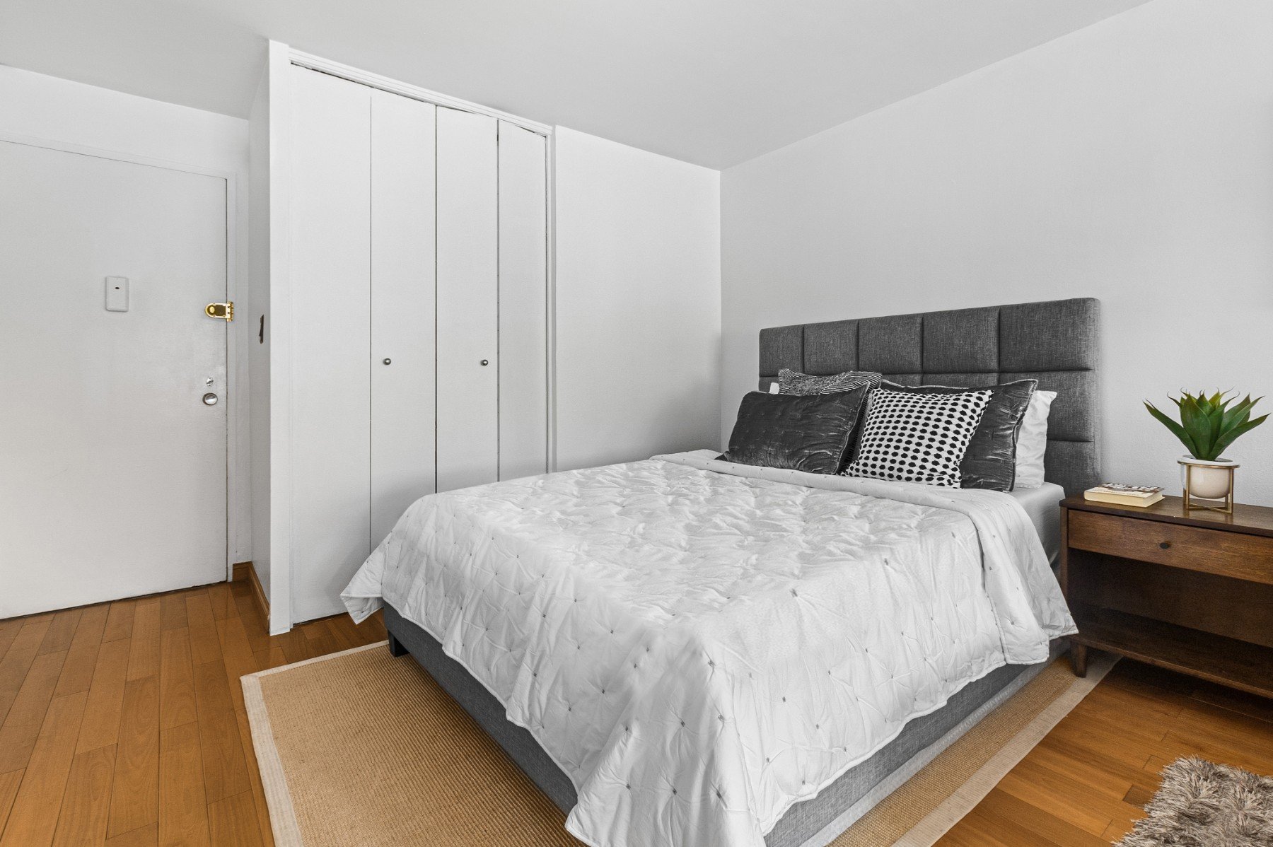 201 East 37th Street, #H-12