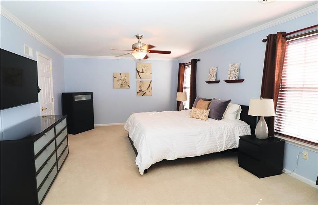 2374 Bordeaux Drive