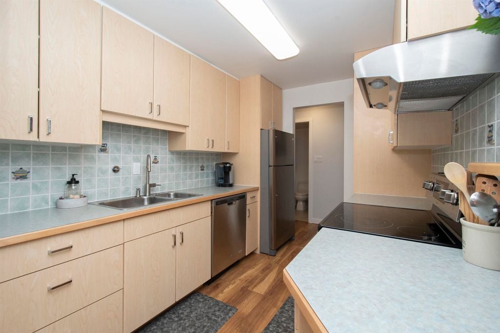 1385 Draycott Rd, #416