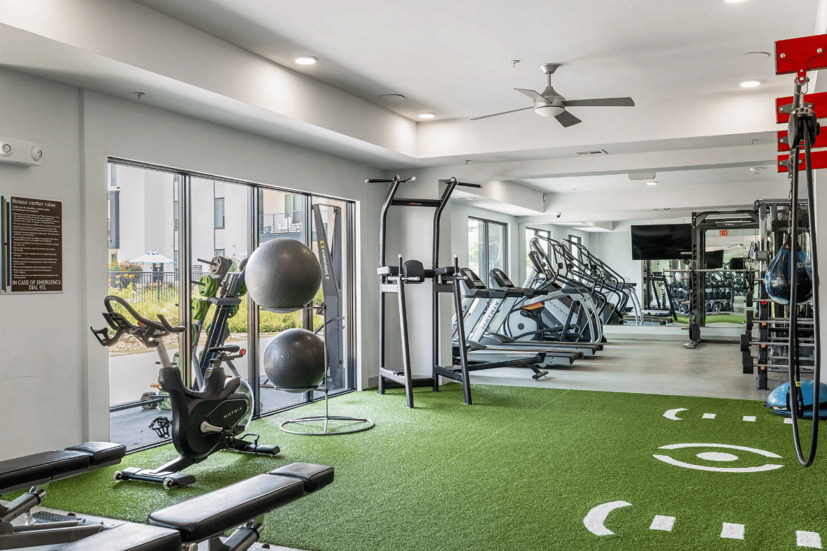 Enjoy up to 8 WEEKS FREE Base Rent! Call now to learn more!