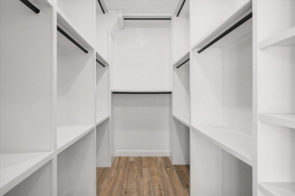 1216 Deerfoot Circle