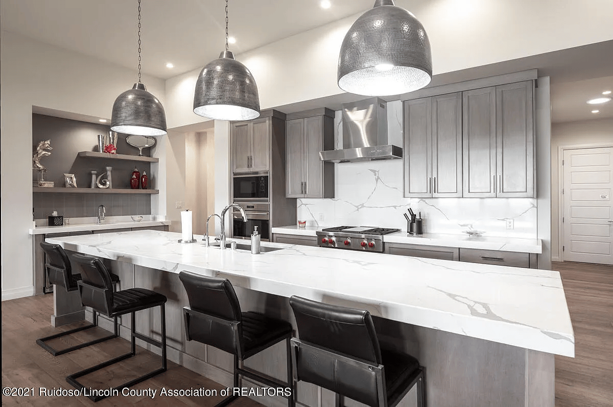 183 Lincoln Hills Dr