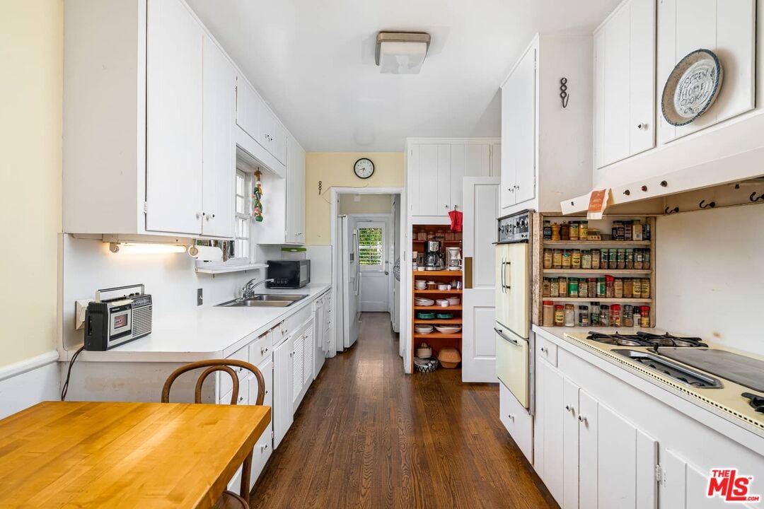 411 Homewood Rd
