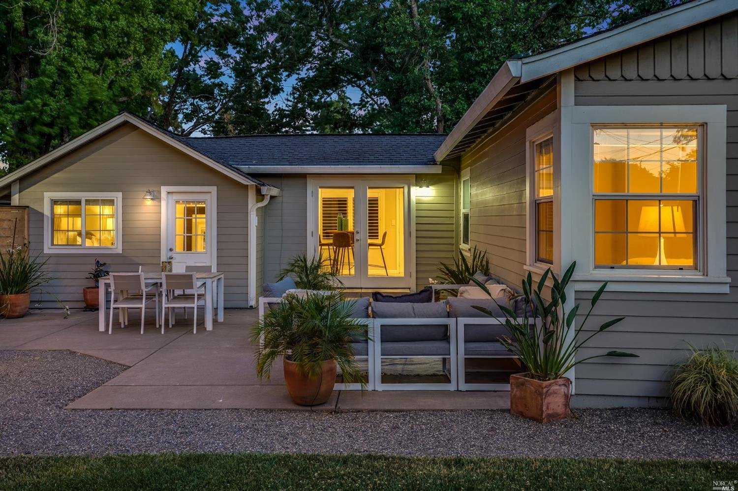 Hartson, Napa