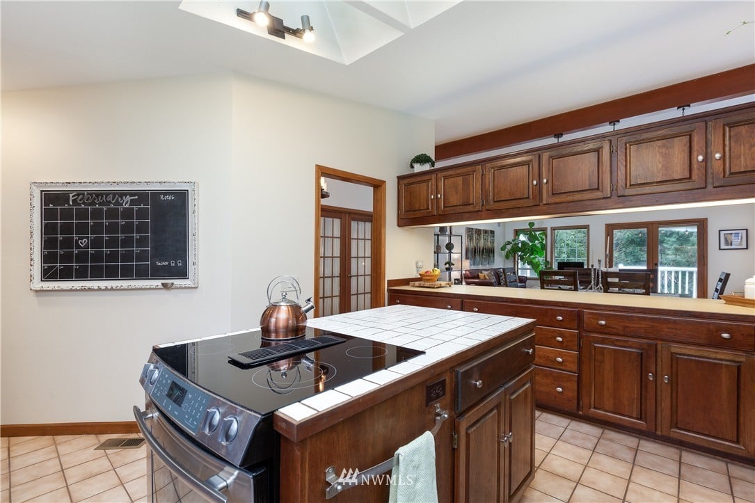 19111 123rd Ave SE