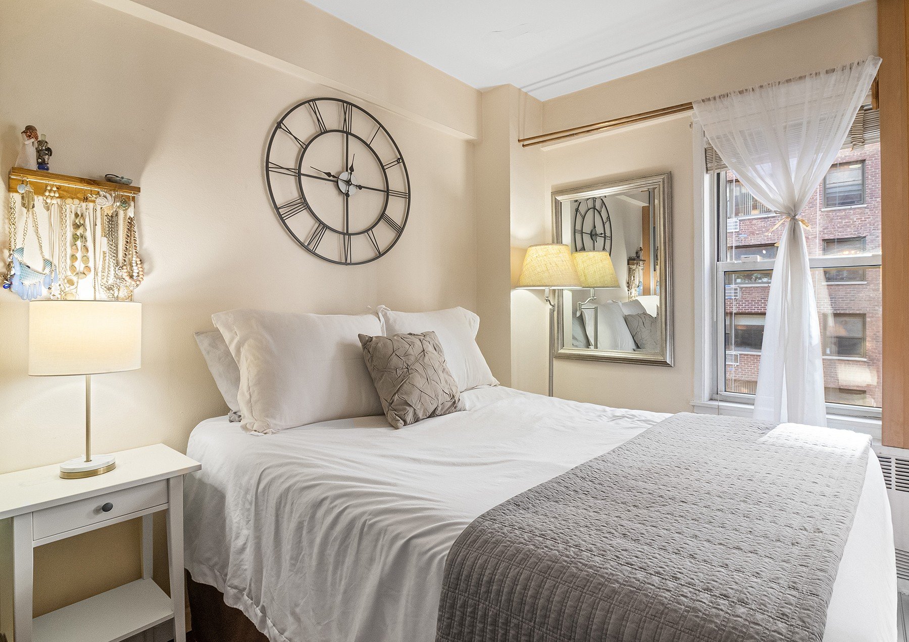 515 East 85th Street, #4G