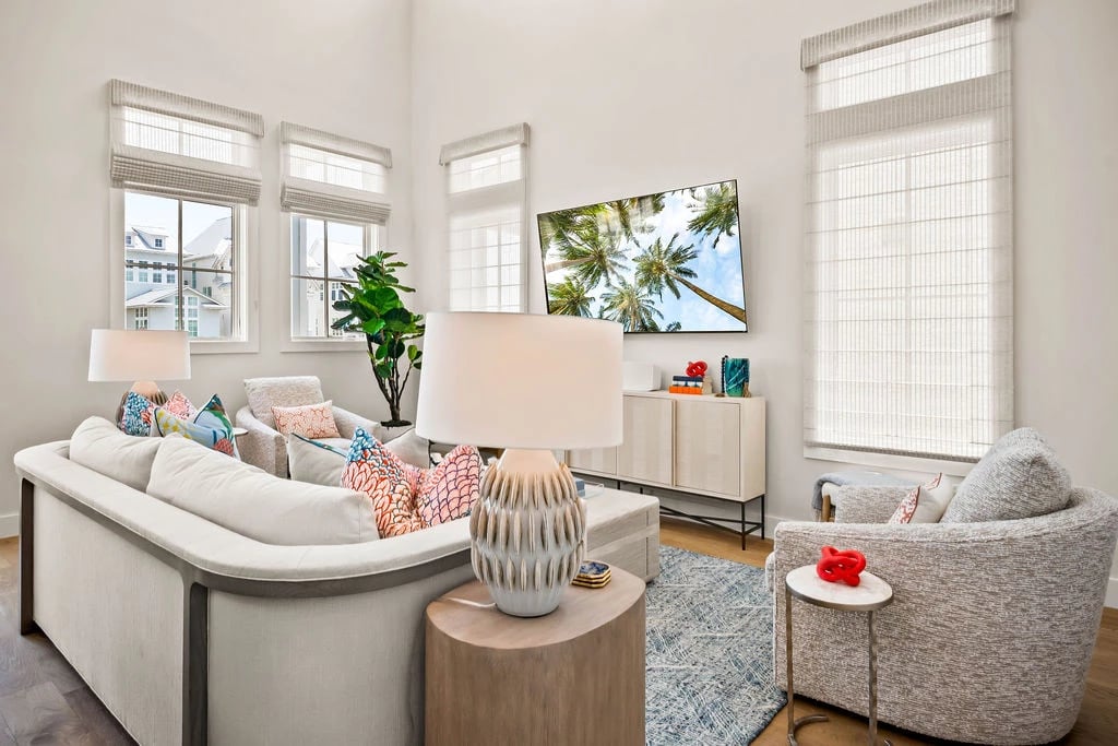 Coastline Drive - Custom Residence 