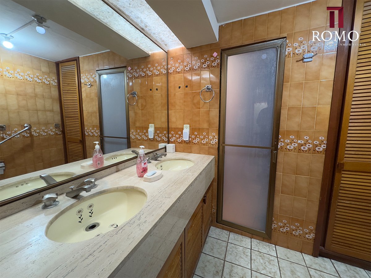 Casa en venta en Chapalita Poniente $7'840,000.00 MN