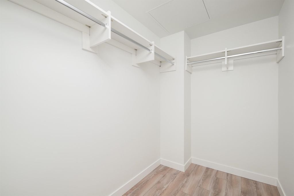 6699 Dunblane Ave, #2804