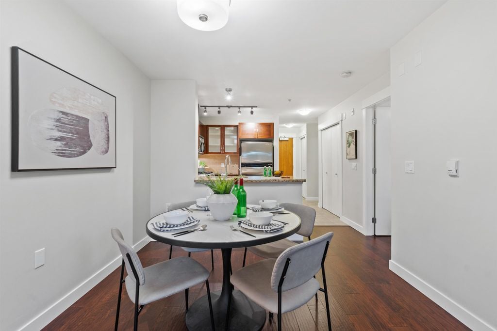 1468 St Andrews Ave, #210