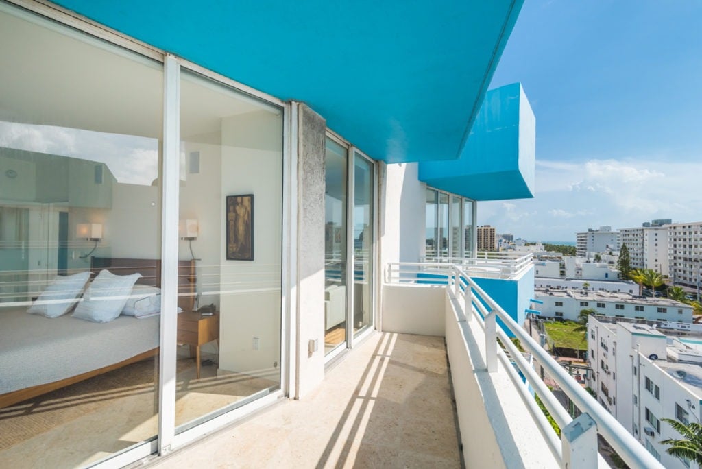 Luxury Sofi 3 Bedroom Lists at $1,675,000!