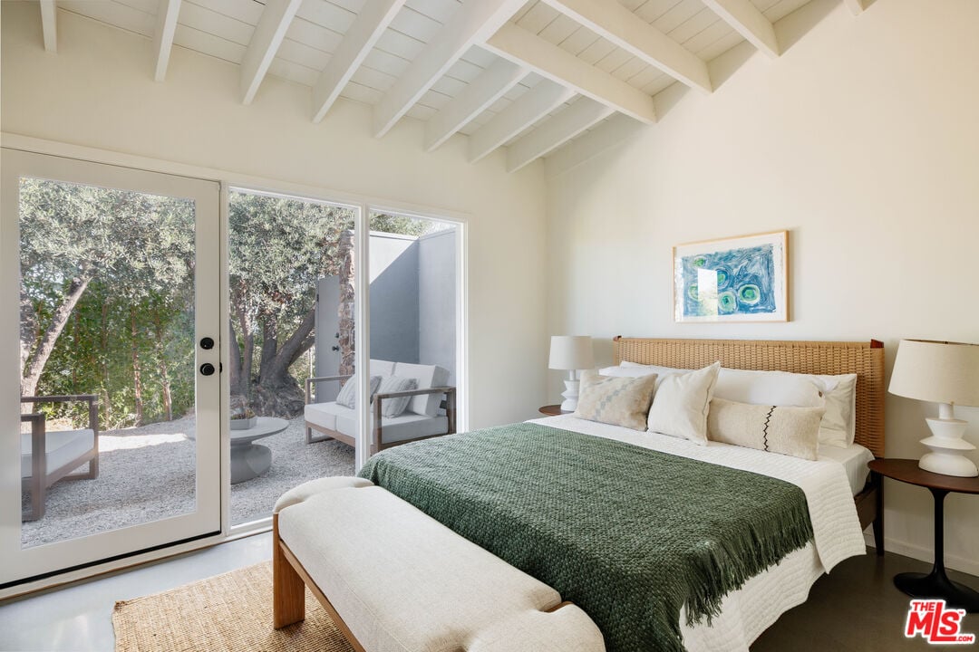 Crownfall Reserve, Edwin Dr, 90046