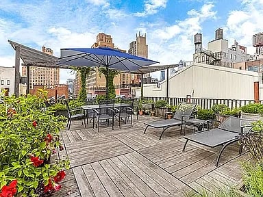 130 W 16th St APT 53