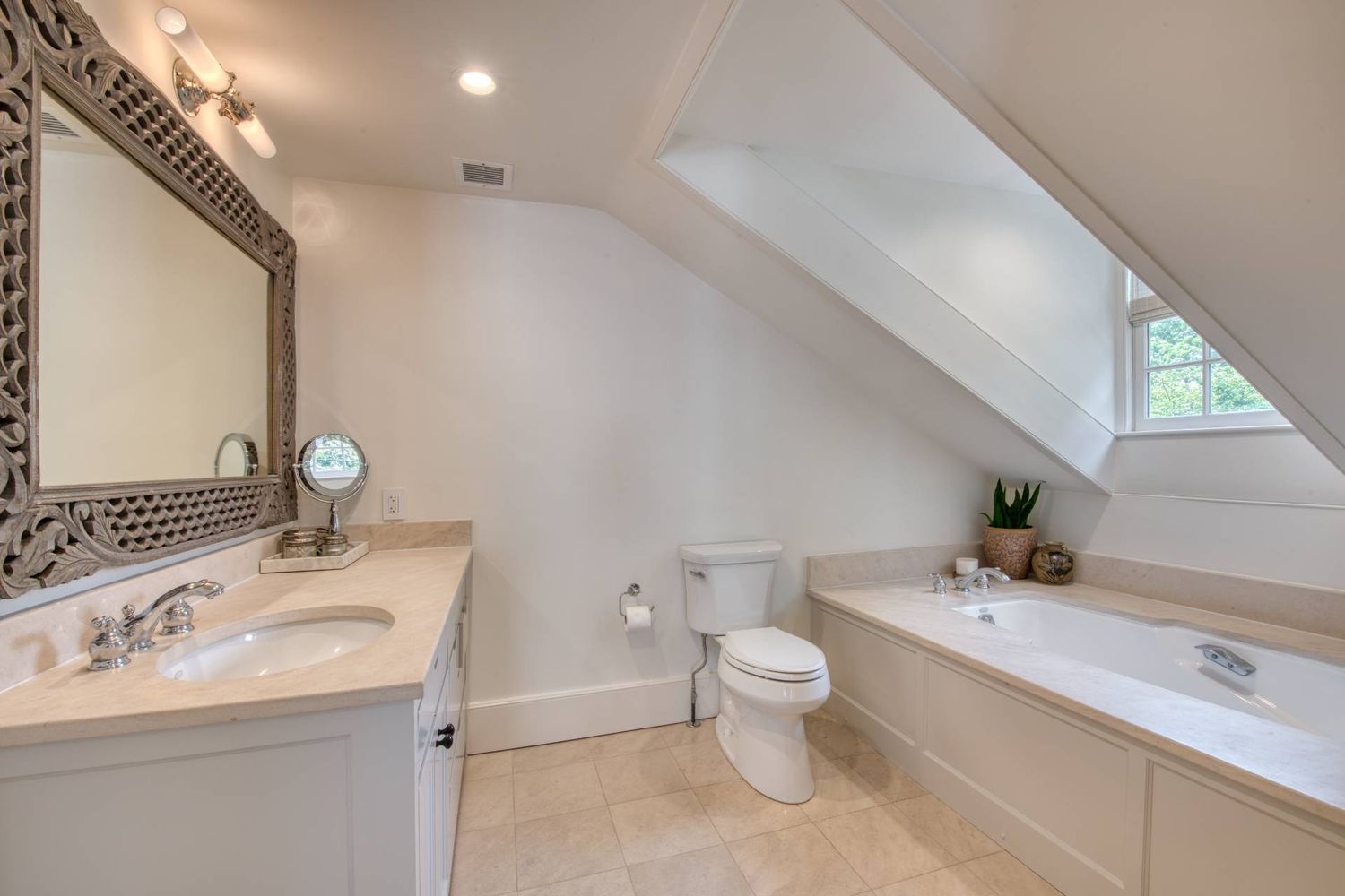 A Masterfully Restored Icon on a Coveted Village Lane