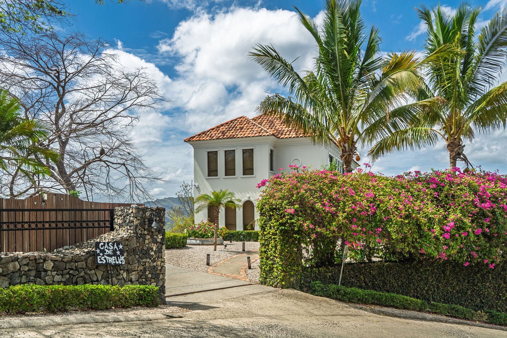Casa de Estrellas | Elegant 4BR Ocean View Home in Pacific Heights, Potrero