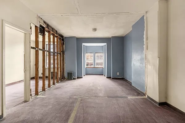 389 Jefferson Avenue