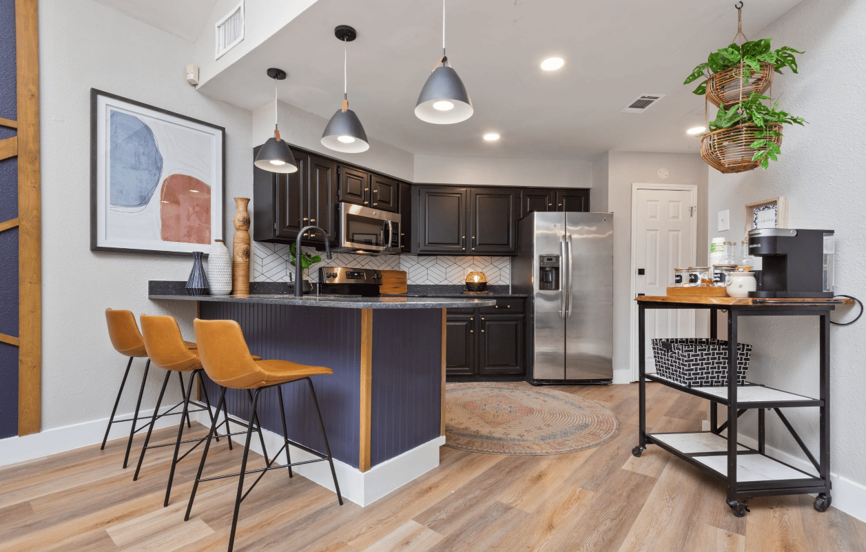 Enjoy Up To 8 Weeks Free!*Discount is applied for the first 2 months. 