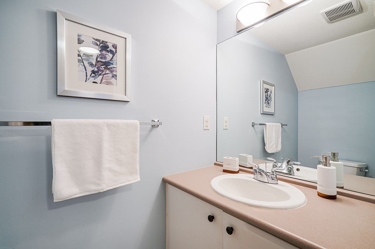7488 Southwynde Ave, #20