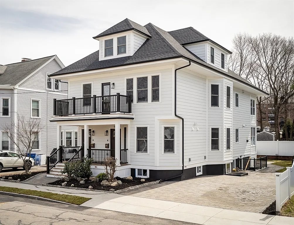 66 Sycamore St #66