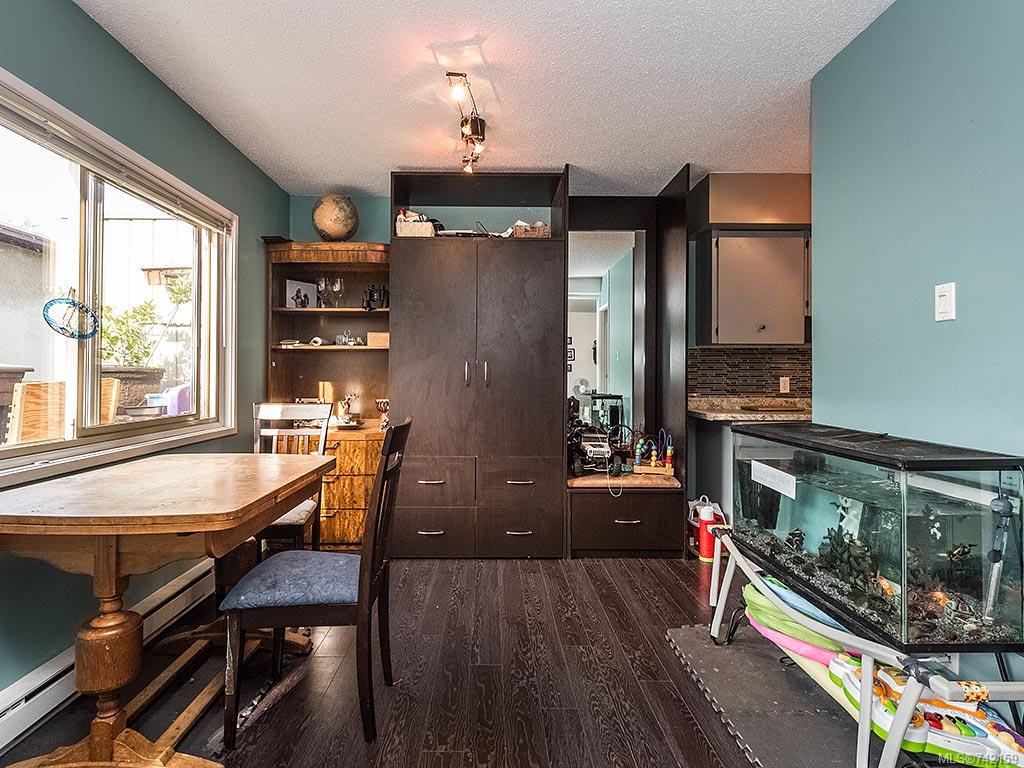 38-477 Lampson St
