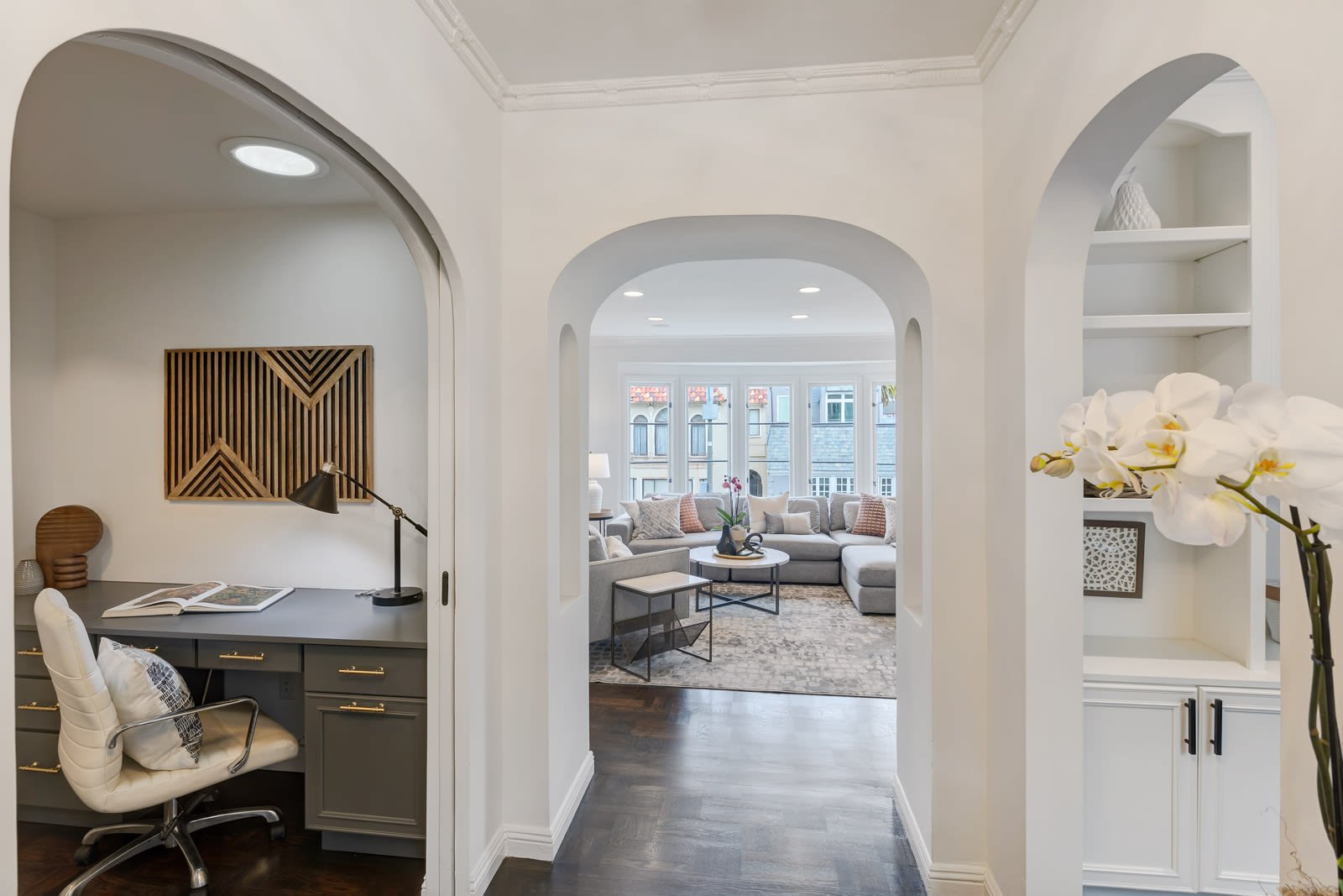 2257 Beach