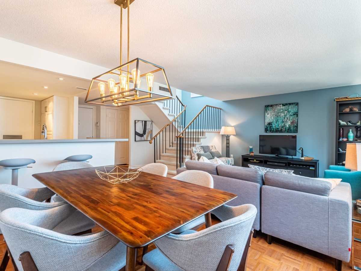360 BLOOR ST E PH 5