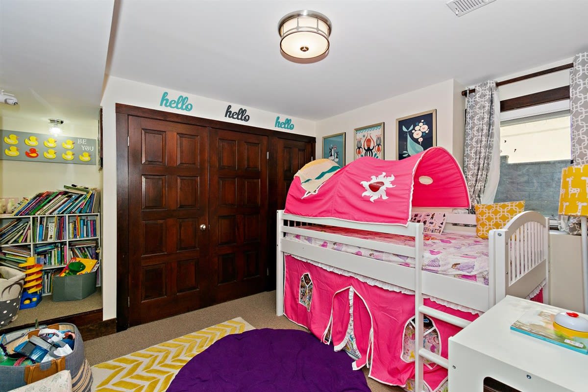 742 Loma Vista