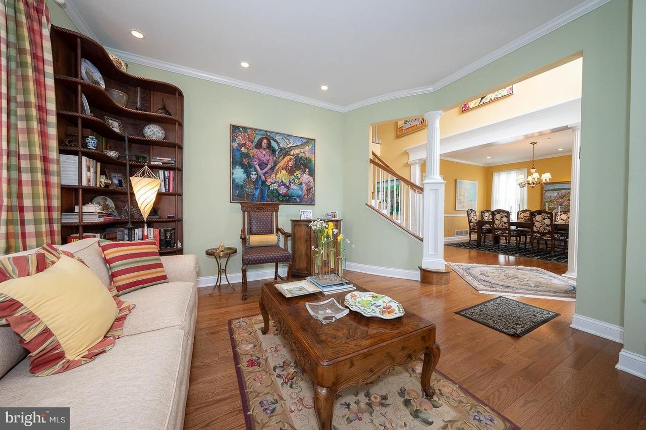 1109 Riverview Ln