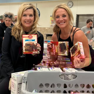 Giving Back in Lantana & Denton ISD: How Mission Moms and Local Heroes Make the Holidays Brighter